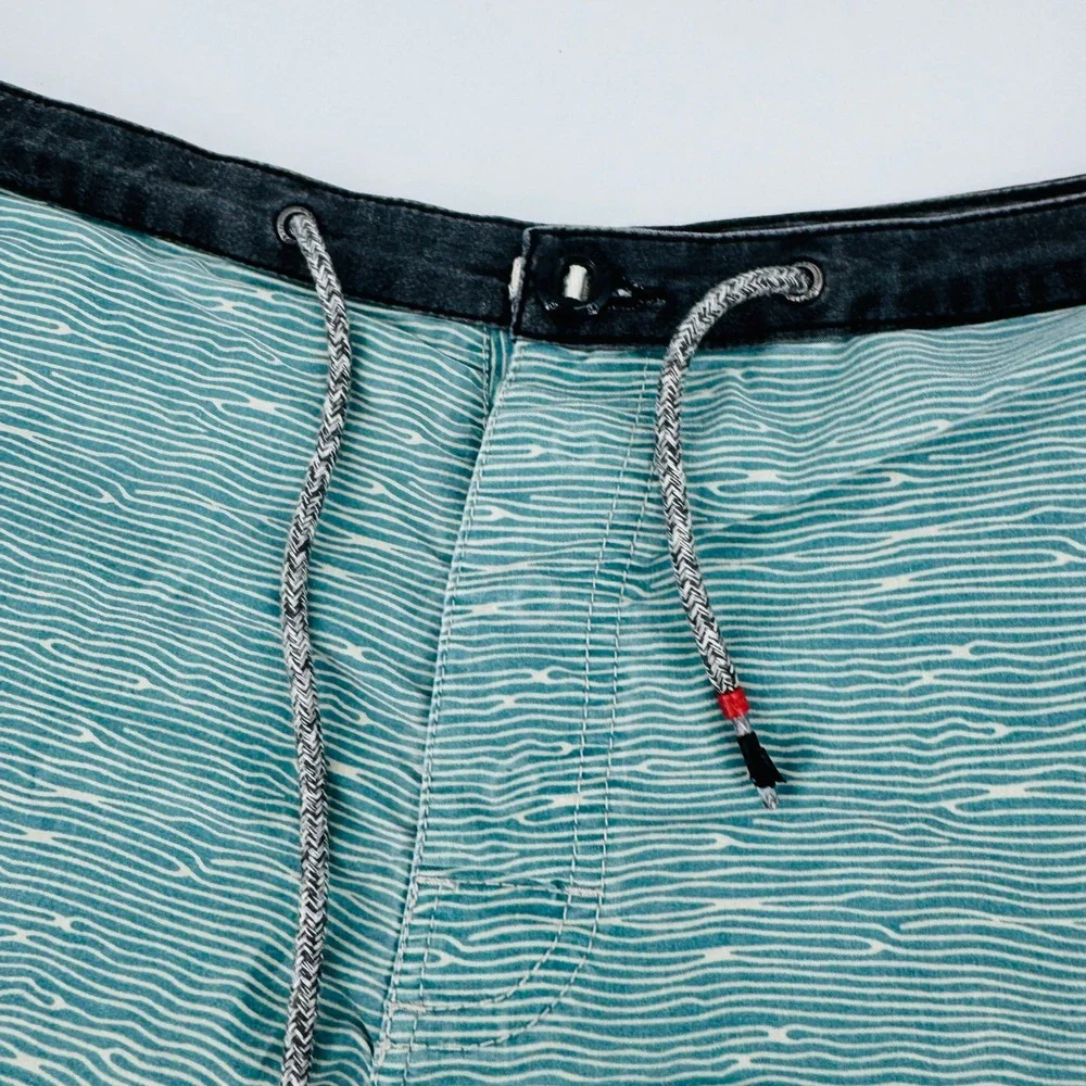 Katin Board Shorts Mens 32 Teal Beige Wave Print‎ Hybrid Surf Trunks faint spot